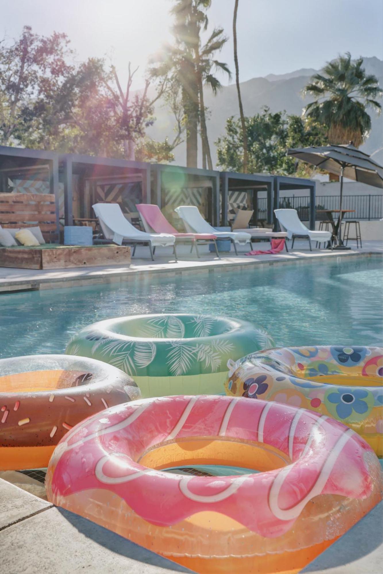 The Infusion Beach Club 棕榈泉 外观 照片