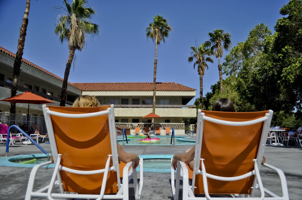 The Infusion Beach Club 棕榈泉 外观 照片