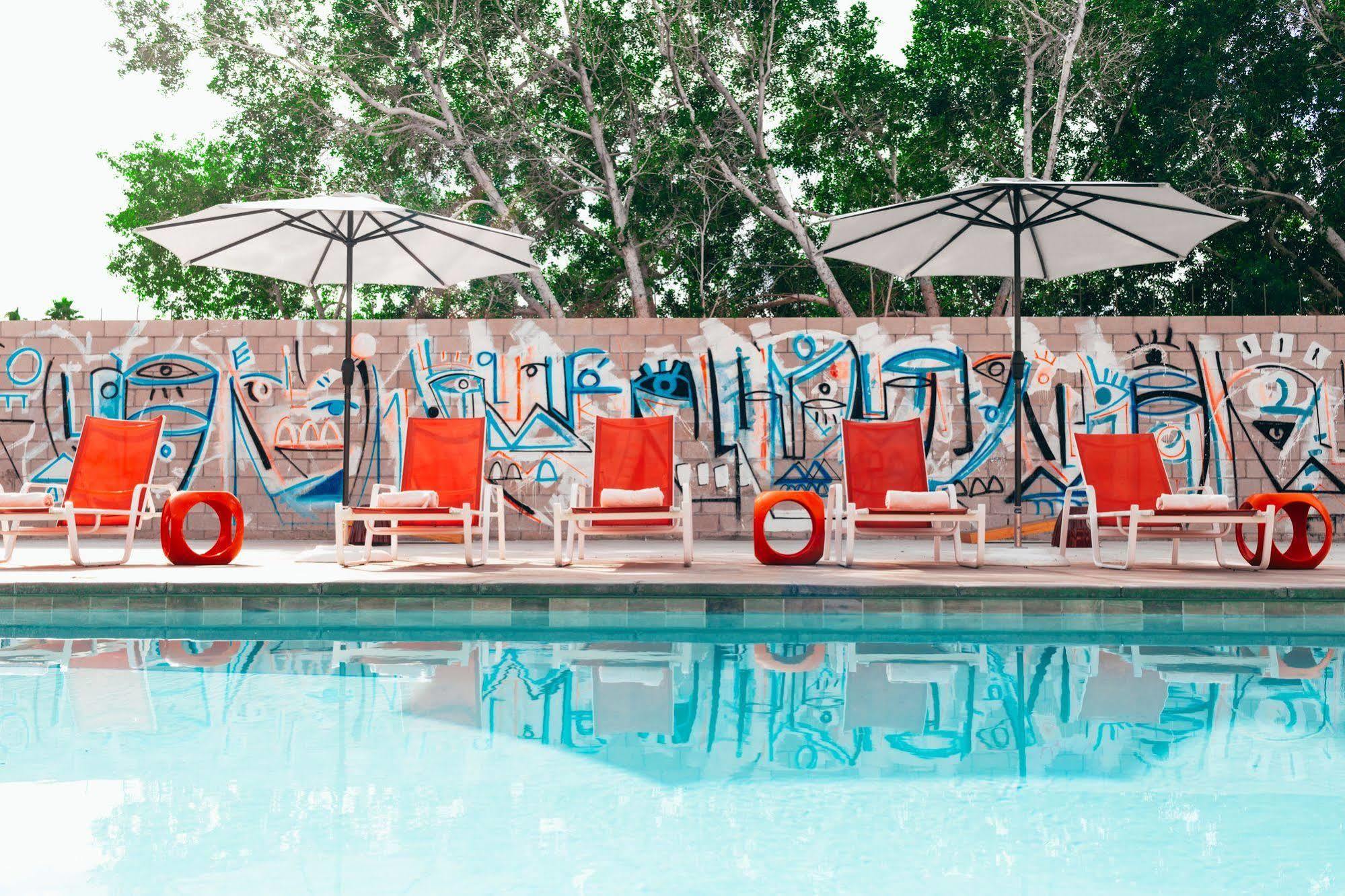 The Infusion Beach Club 棕榈泉 外观 照片